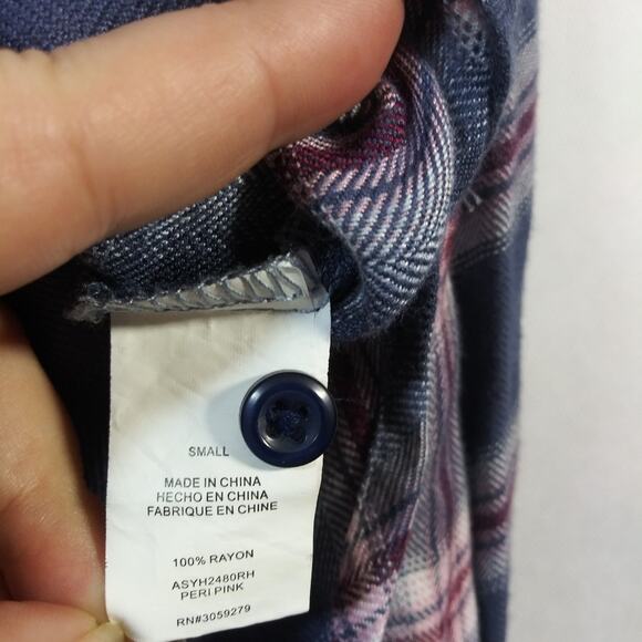 Altar'd State Peri Pink Plaid Flannel Top Size Small - Picture 6 of 7